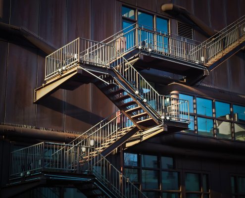 stairs-1229149_1920